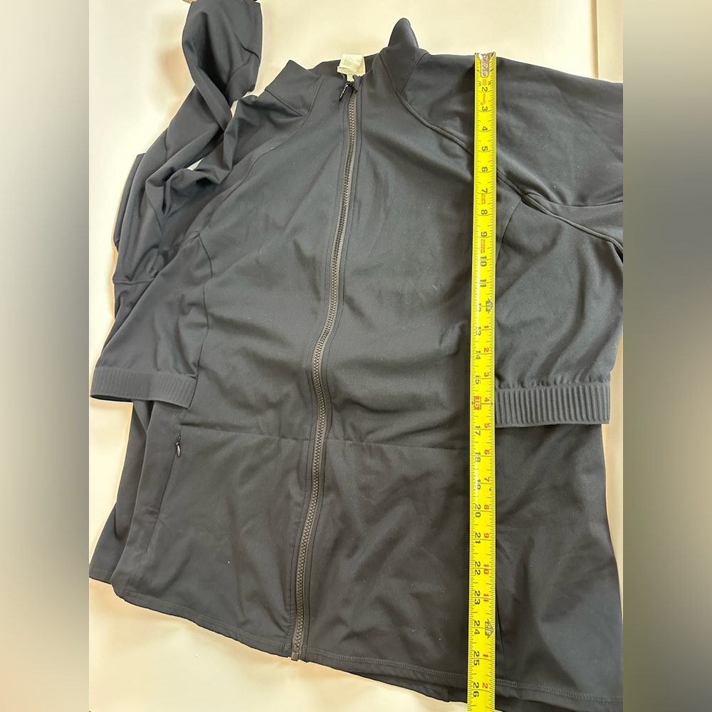 Fabletics Trinity Performance Black Athletic Jack… - image 8